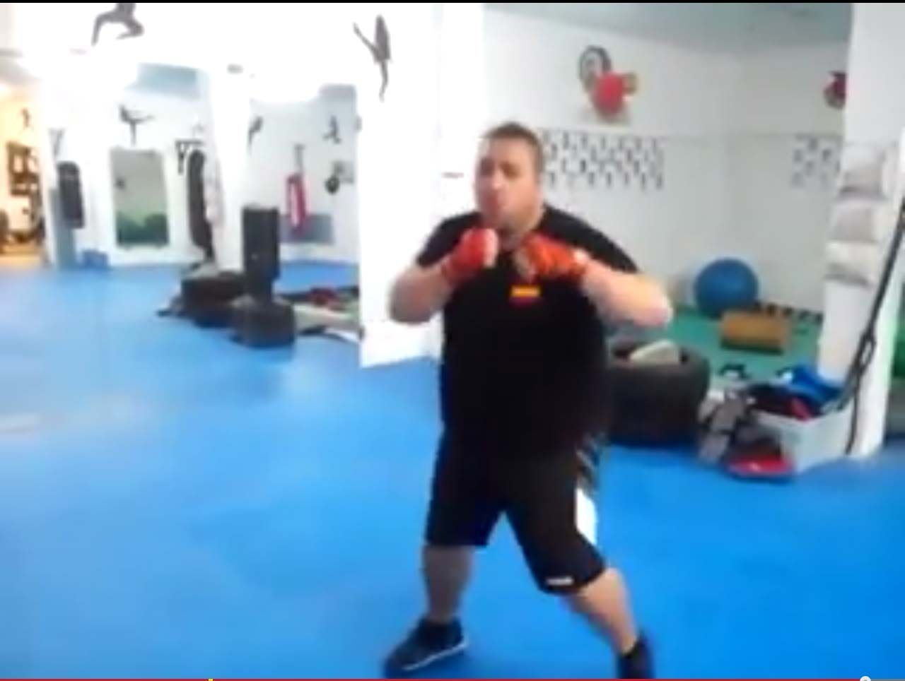Leo Montero. Monitor Colaborador del Curso de Full Contact - Kick Boxing